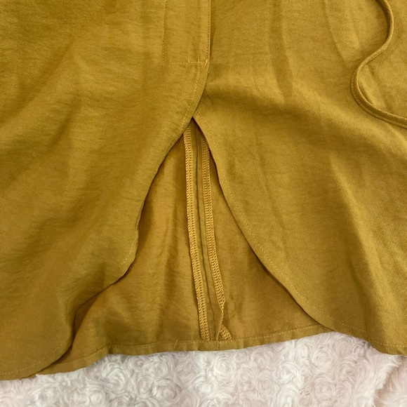 Le Lis mustard dress.. - Picture 3 of 4